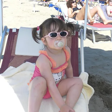Laura 2*